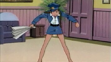 Arumi als Polizistin